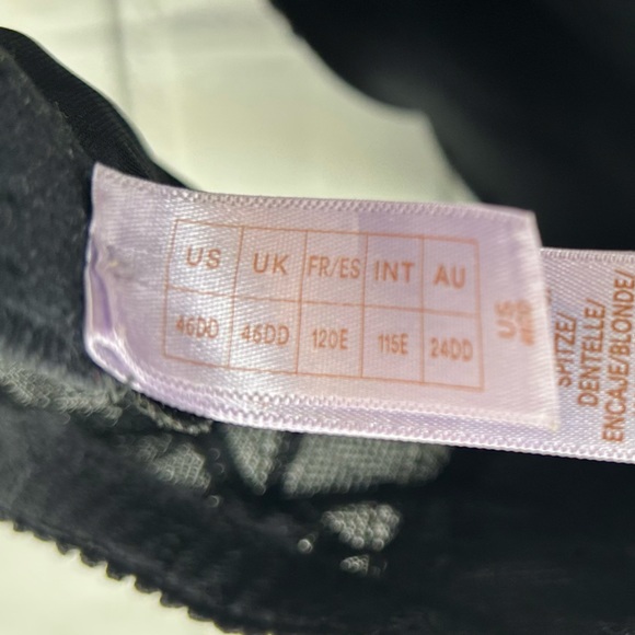 Savage Fenty Not Sorry Lightly Lined Lace Balconette Bra - Picture 10 of 10